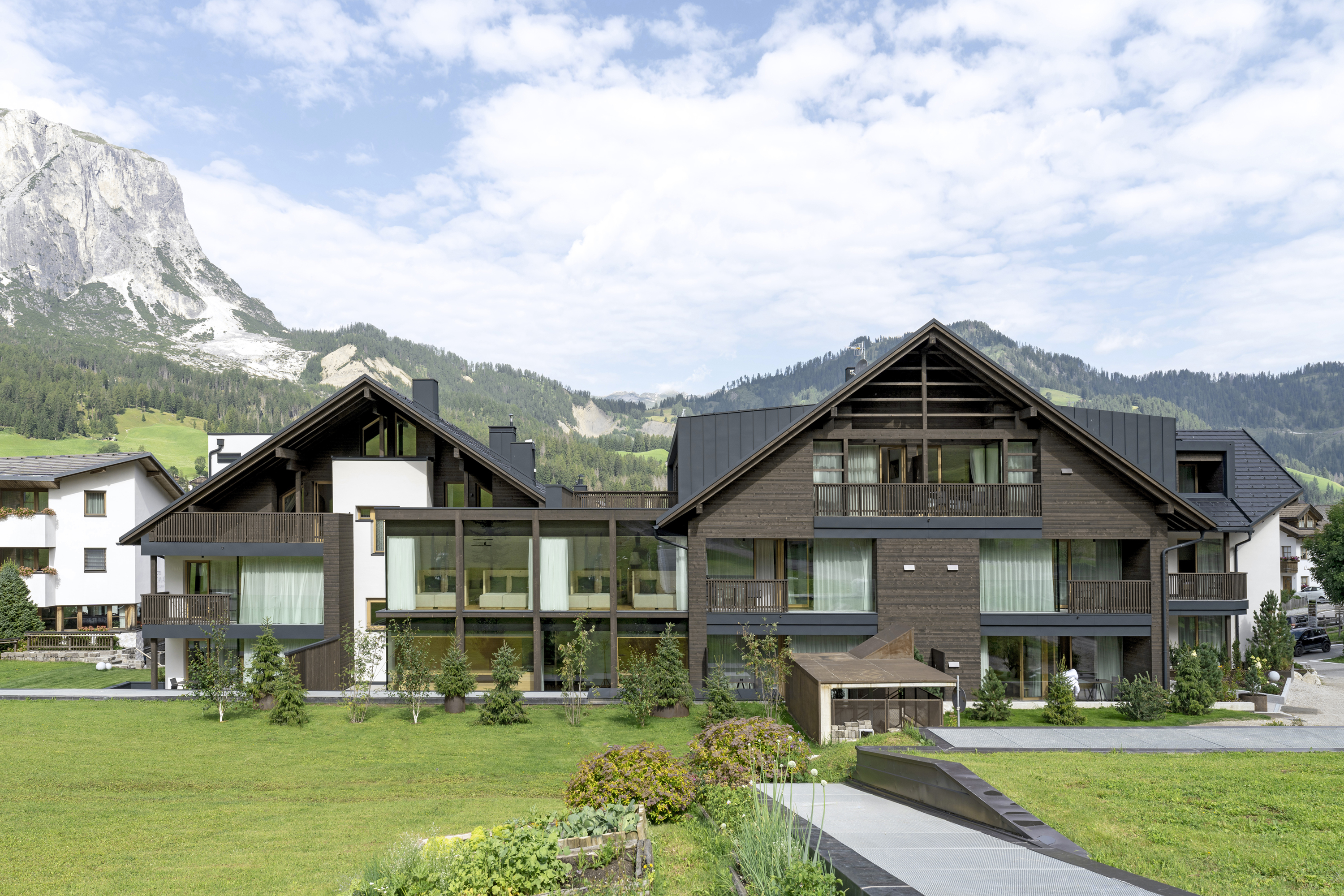 NOE Dolomite Residence